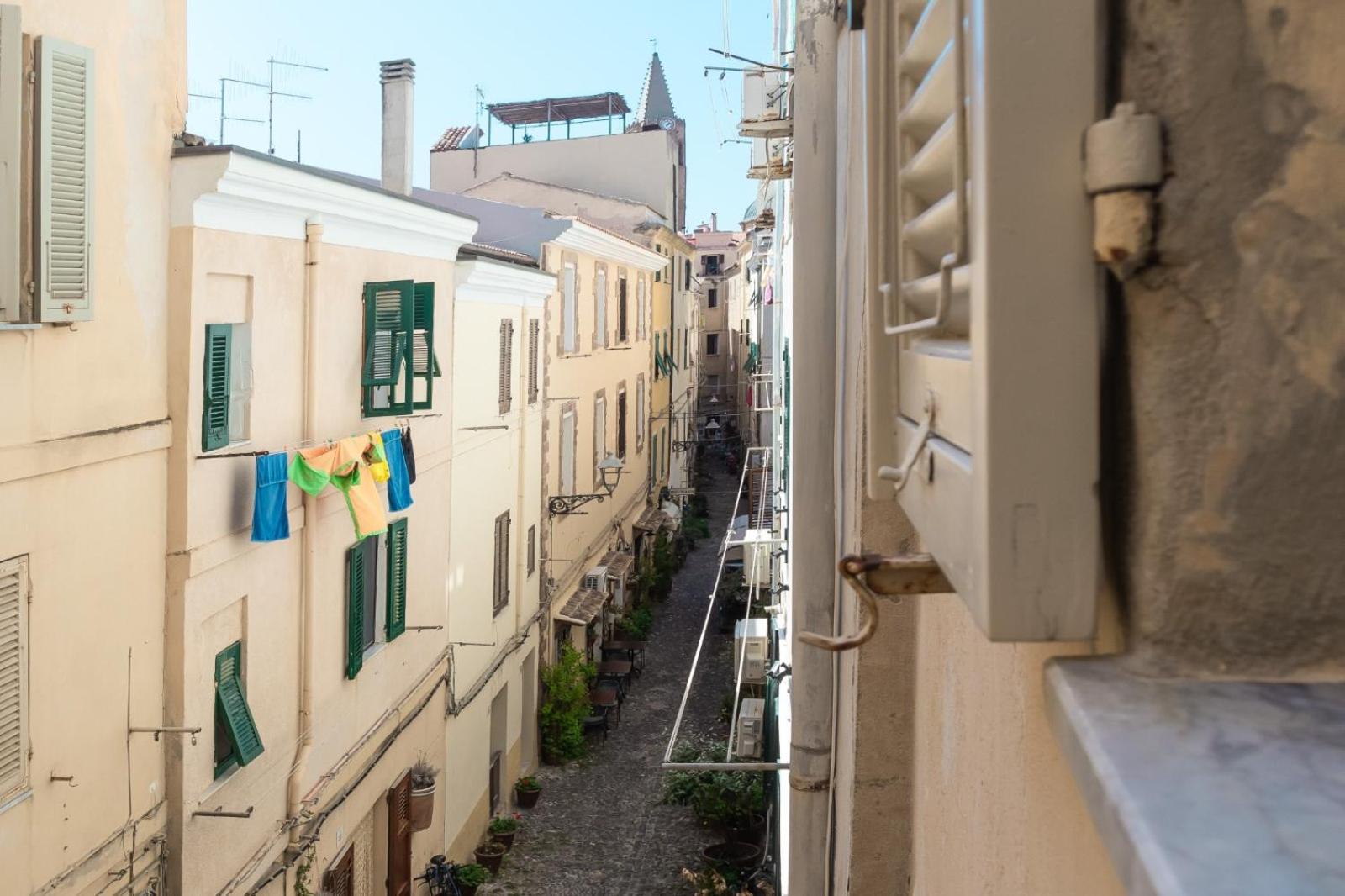 Honore De Balzac Alghero Exteriör bild